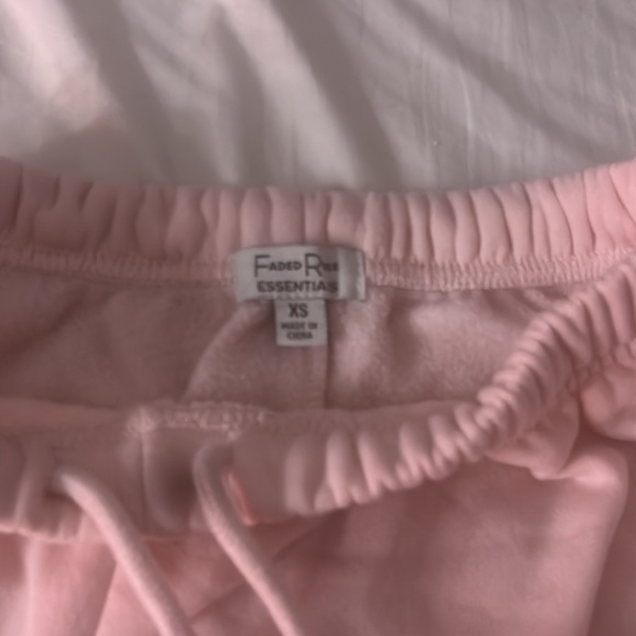 faded rose essential pink new york sweatpants - Picture 3 of 3